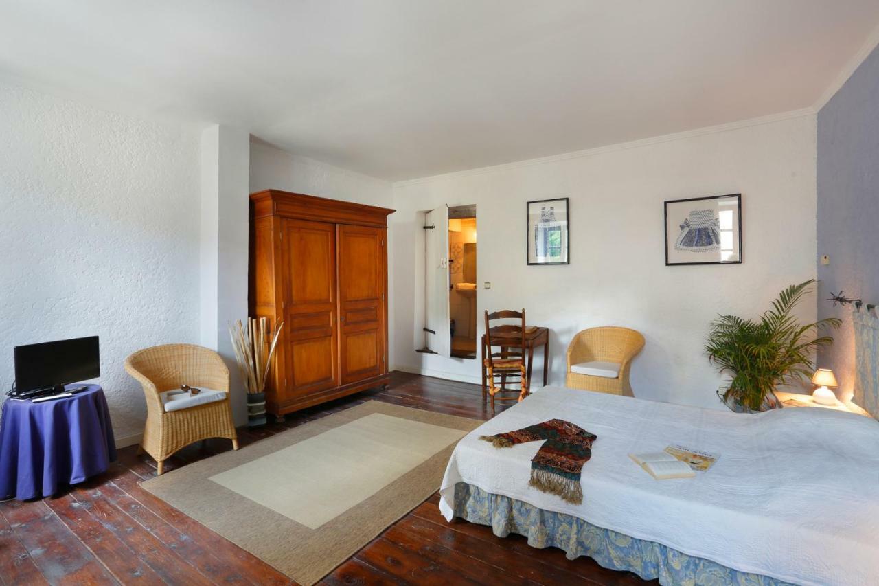 Bed and Breakfast Chateau De Montfroc Экстерьер фото